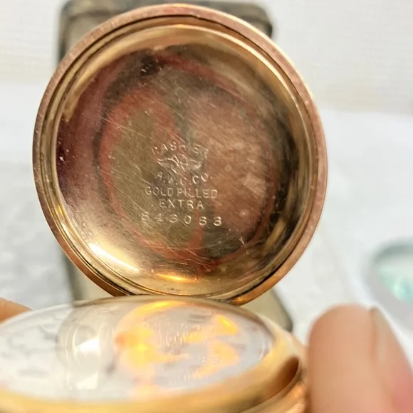 Porte & Markle Gold Pocket Watch with Chain - Picture 7 of 12